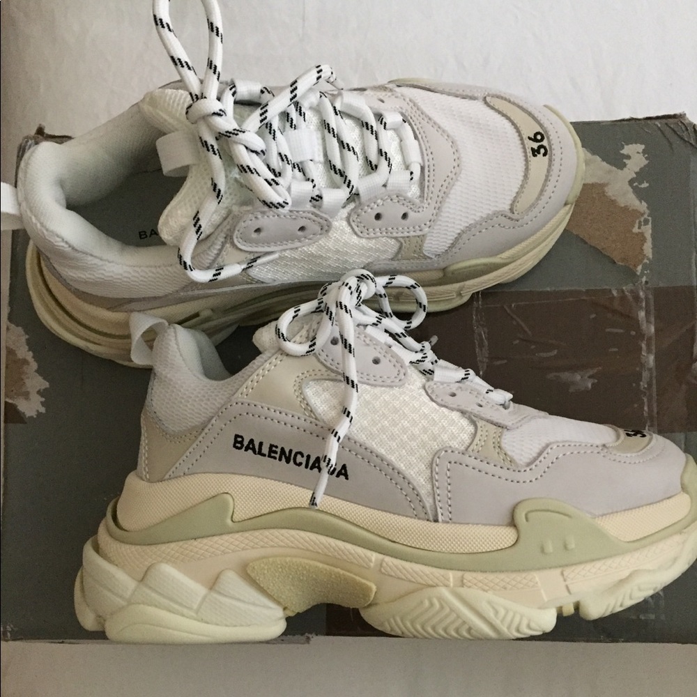 Balenciaga Triple S white sneaker
